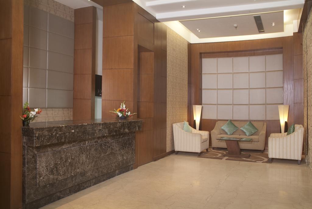 Savoy Suites Greater Noida Bagian luar foto