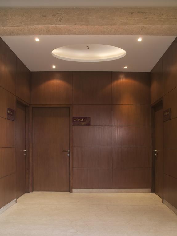 Savoy Suites Greater Noida Bagian luar foto