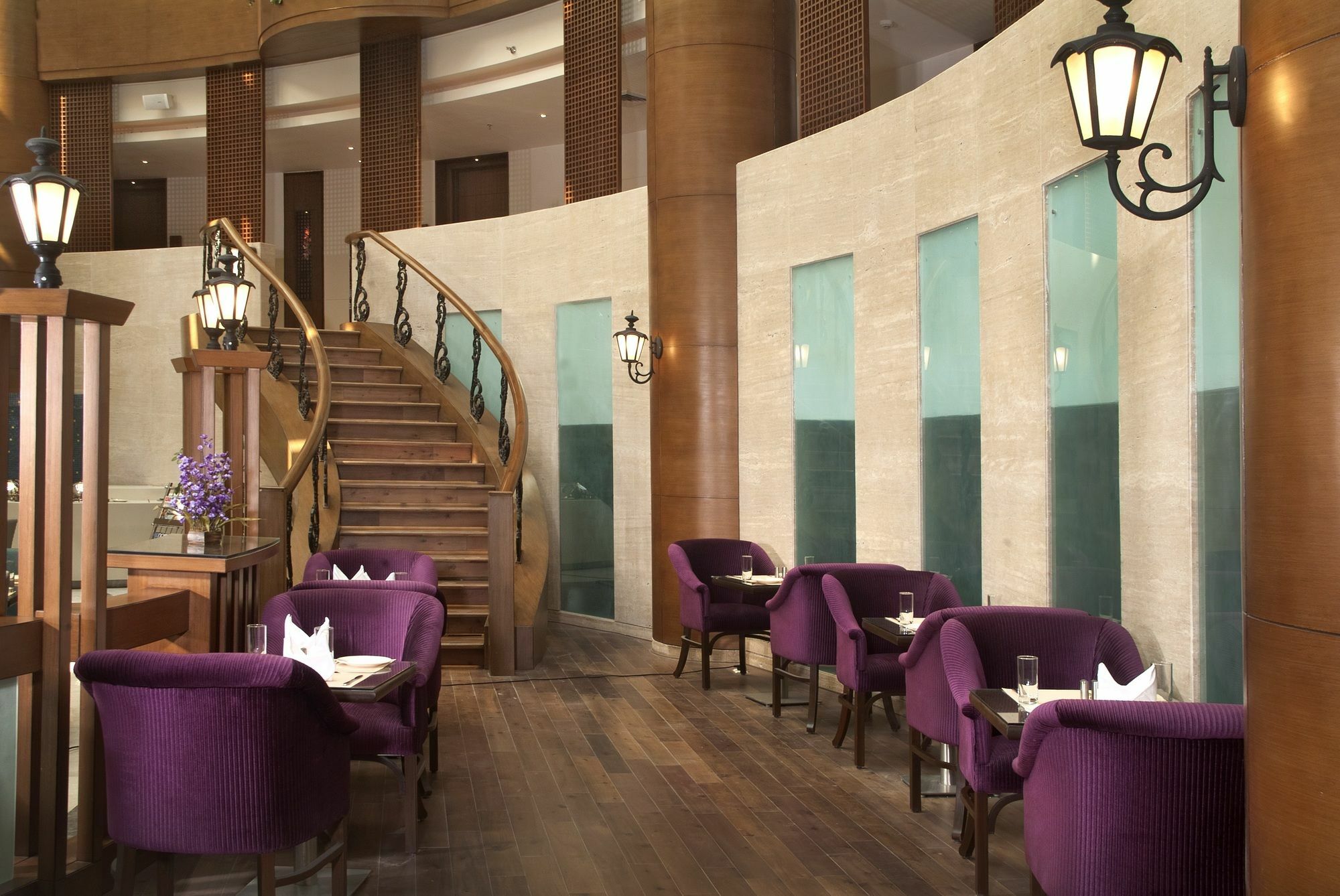 Savoy Suites Greater Noida Bagian luar foto
